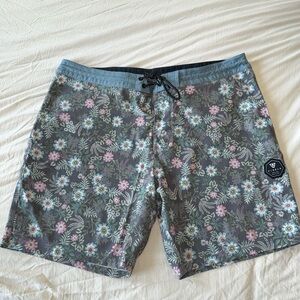 VISSLA Board Shorts Floral